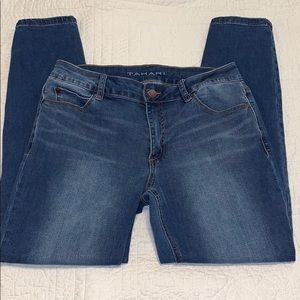Tahari Skinny Jeans